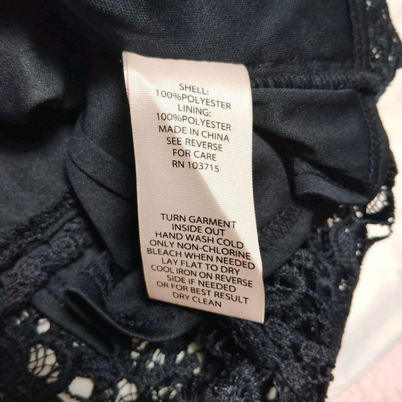 Nanette Lepore Women's Crochet Short Sleeve Dark Navy Blue Lace Top Sz XL - Picture 11 of 15